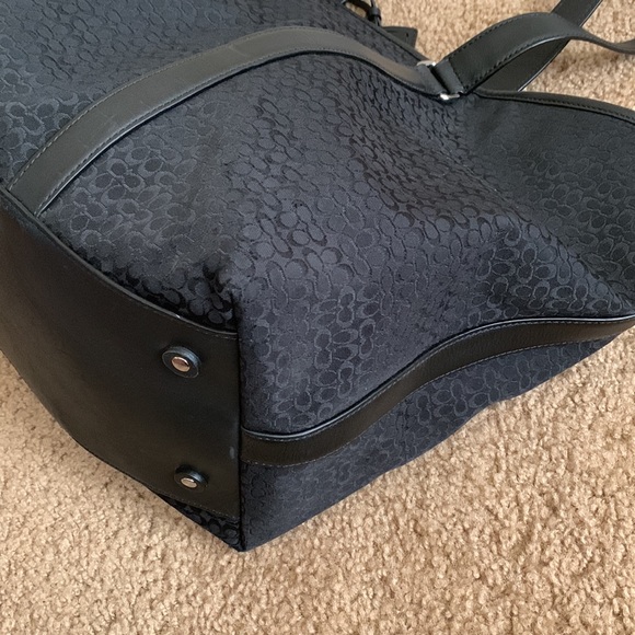 Coach - Picture 9 of 16